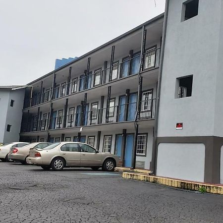 Select Inn Нэшвилл Экстерьер фото